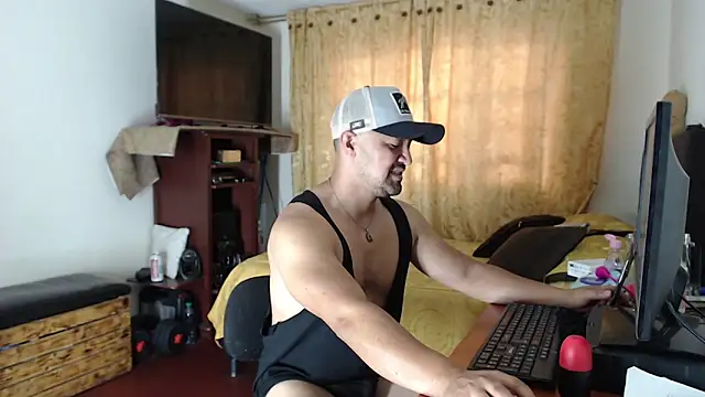 AlejoMoretti Show Webcam