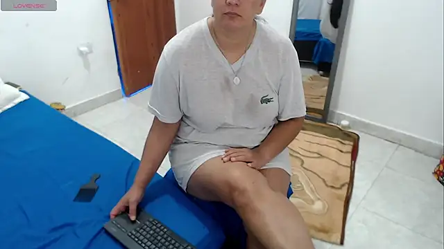 Sembang XXX Secara Langsung LAURA_Foxht