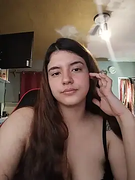 Carandrewn Live XXX chat