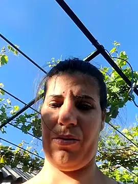 Alma_00 Chat XXX in diretta