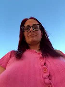 Chat +18 de NataKitten ao vivo