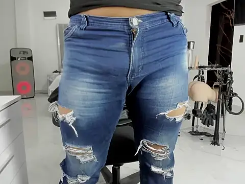 Онлайн чат XXX master_leather