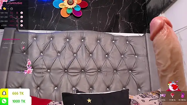 Chat XXX en directo de LAILAGUMMY