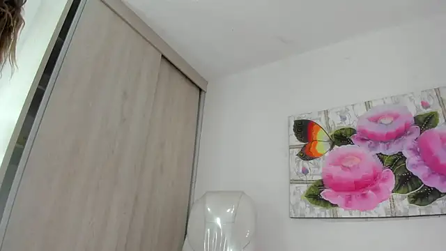 barbie_ds Adlı Modelin Canlı XXX Sohbeti