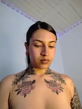 Czat XXX na żywo – gabii_hardy