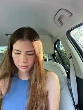 ClaireBree Show in webcam