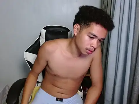 curlyasian_njxx Pertunjukan Webcam
