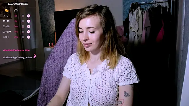 ZoyaMill's Live XXX Chat