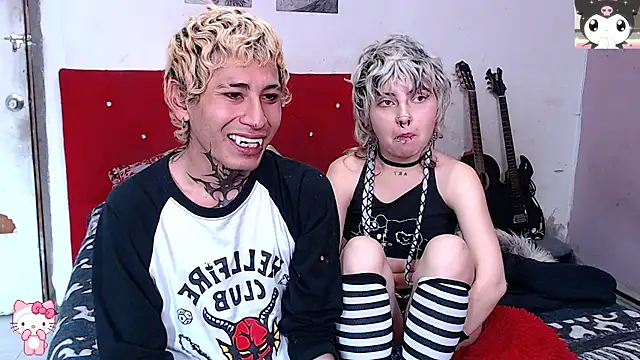 Cute_Chrixxx webkamerás műsora