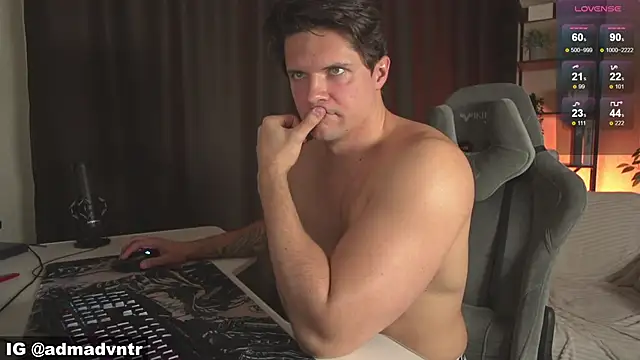 Chat XXX en directo de Rus_adventure7