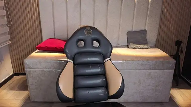_Mia_Evans_1 现场XXX聊天