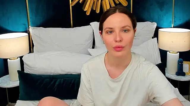 MonaRicci 라이브 XXX 채팅