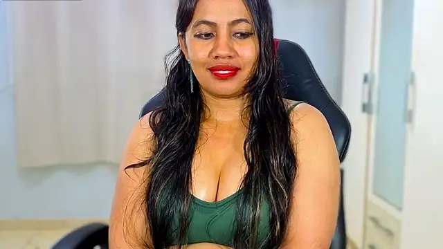 Czat XXX na żywo – FannyXhot