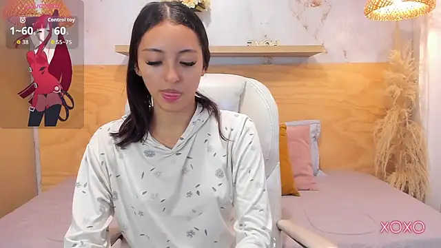 Lasira_Thill's Live XXX Chat