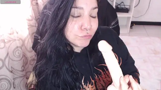 sharonnleon 现场XXX聊天