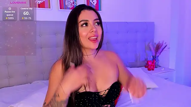 Emma_JJones 라이브 XXX 채팅