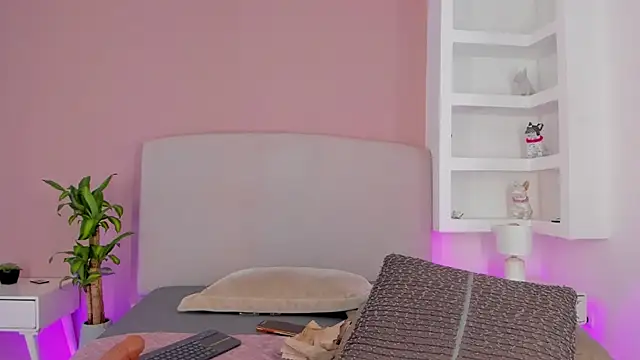 nathalynbarnes' Live XXX Chat