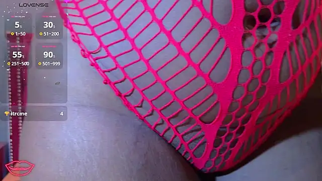 Chat XXX en directo de Ivonne_roxxx