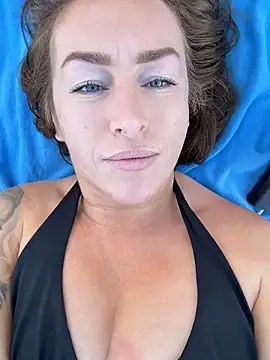 ChristinaSiemone webcam show