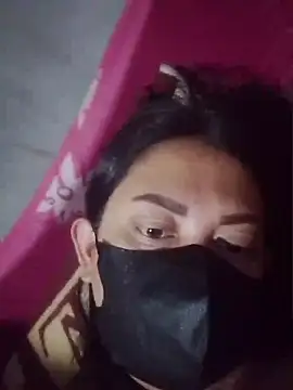 XXX chat uživo modela kiefhy