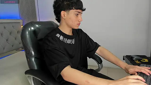 SamBlack_ – Naživo XXX chat
