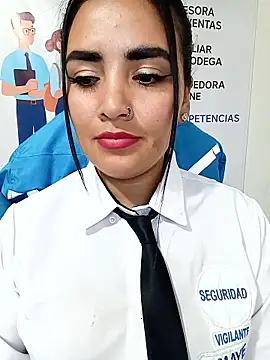 MAYE__13 লাইভ XXX চ্যাট