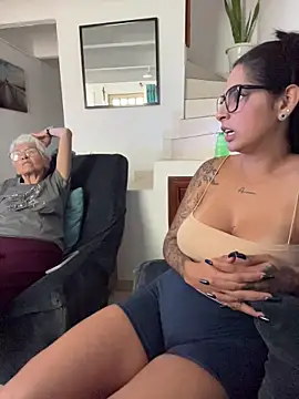 charlotte_stevenss_ Chat XXX in diretta