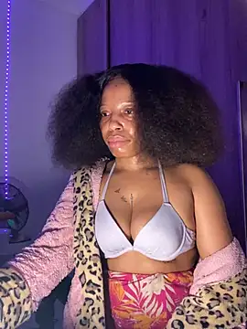RainBougie Chat XXX live
