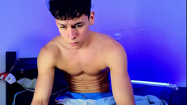 Luke_Muscle webcam show