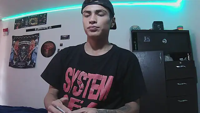 Chat +18 de Fenix_hardcock ao vivo