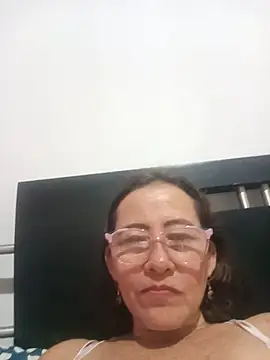 Salome_69: απευθείας συνομιλία ΧΧΧ