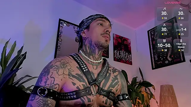 TigerStripes1_ Webcam-Show