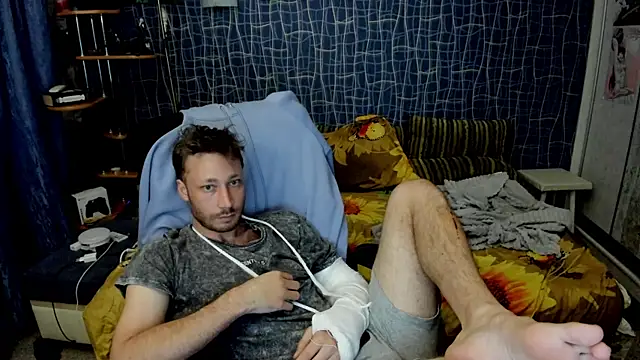 CuteBoy228 Adlı Modelin Canlı XXX Sohbeti