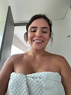 SofiaGomez444's Live XXX Chat