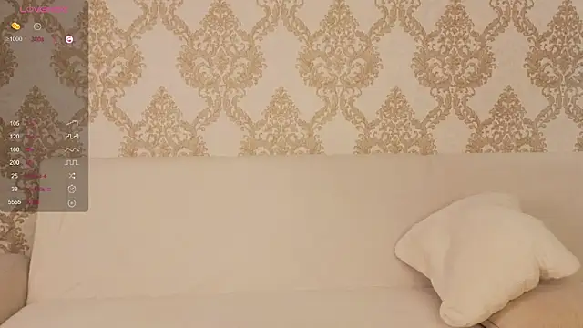 Chat +18 de foxy_bloomm ao vivo