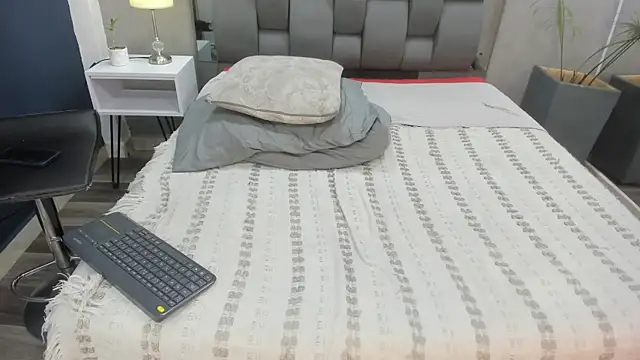 Charlie___Musk live XXX chat