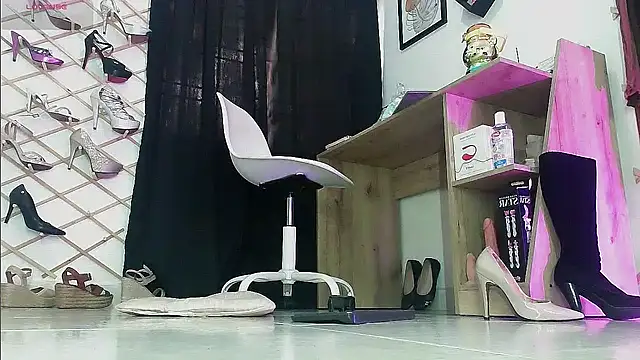 myla_sarah Live XXX-chat