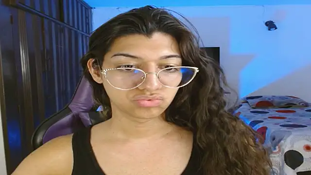 Alanni_parker's Webcam Show
