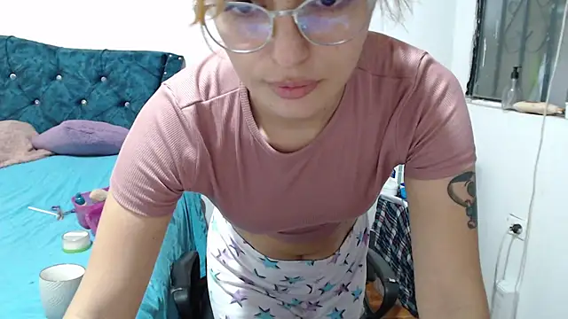 Kate_lorens9 Chat XXX live