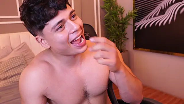 Ethan_occonor Chat XXX in diretta