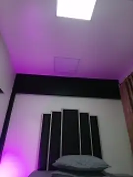 Chat +18 de Aura-bakerr ao vivo