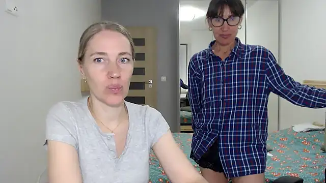 Javelinka Chat XXX in diretta