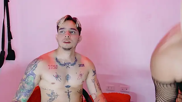 Онлайн чат XXX AliceandMax