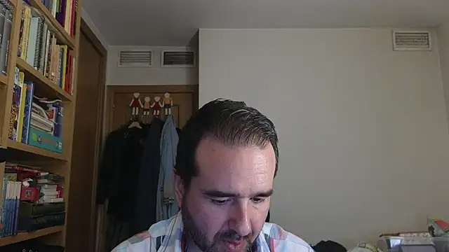 curiosillo83's Live XXX Chat