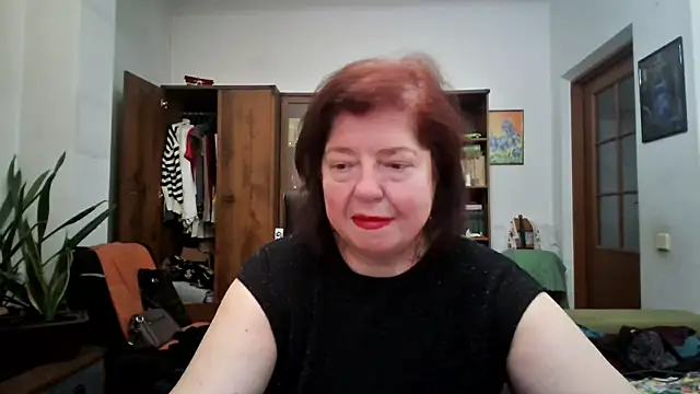 Violet_Pulse élő XXX-chatje