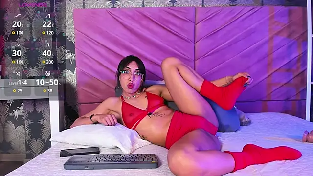 eloisa_moorgan Adlı Modelin Canlı XXX Sohbeti