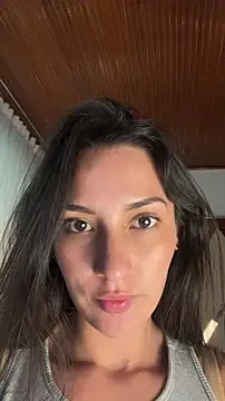 SaraSeduce7 Adlı Modelin Canlı XXX Sohbeti