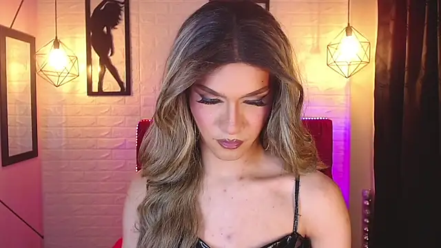 agatha_rodriguez Adlı Modelin Web Kamerası Şovu