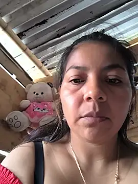 Chat +18 de Tamaraxxx_hot ao vivo