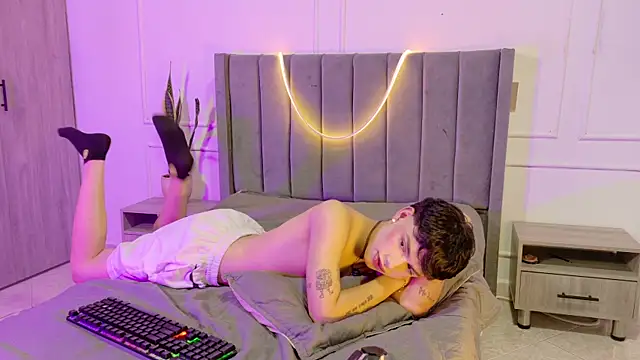 Zeyn_smith live XXX chat